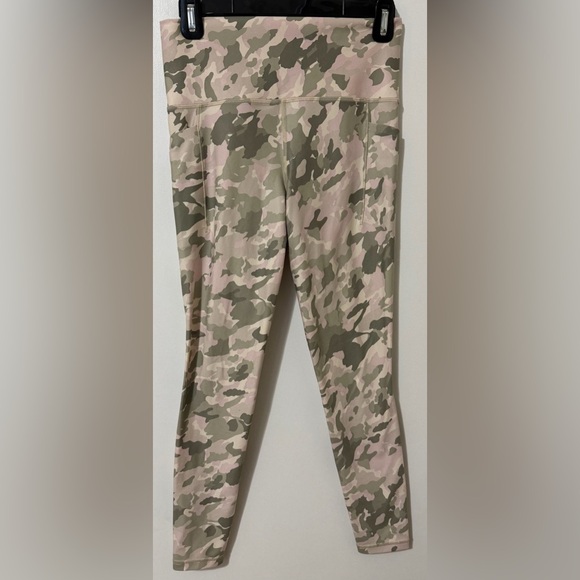 Athleta Pants - Athleta Salutation Stash Pocket II Camo Leggings Women’s Small Pink Green